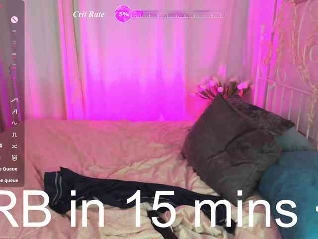 Elly-Blo0m webcam