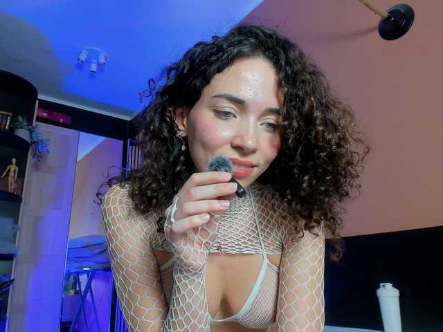BambiTwo live cam