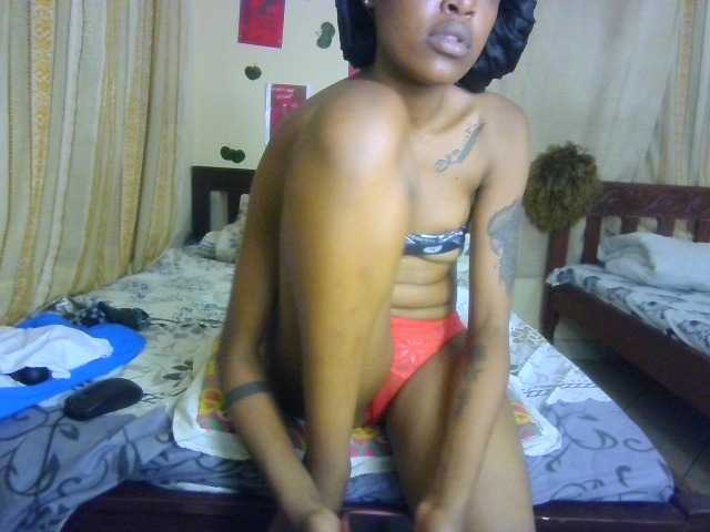Rosy live cam on BongaCams