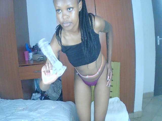 Rosy live cam on BongaCams
