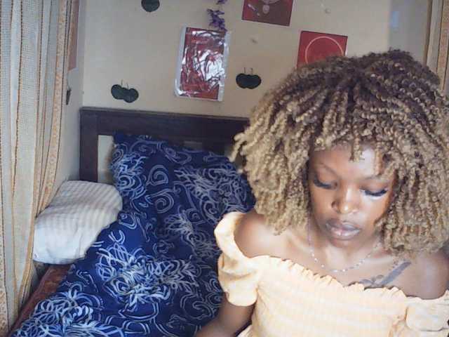 Rosy live cam on BongaCams