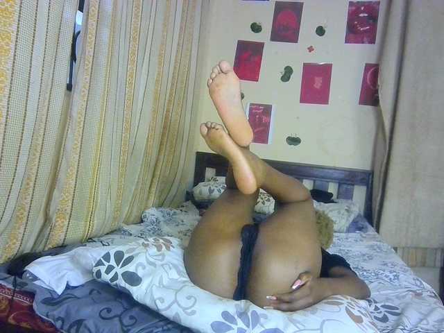 Rosy live cam on BongaCams
