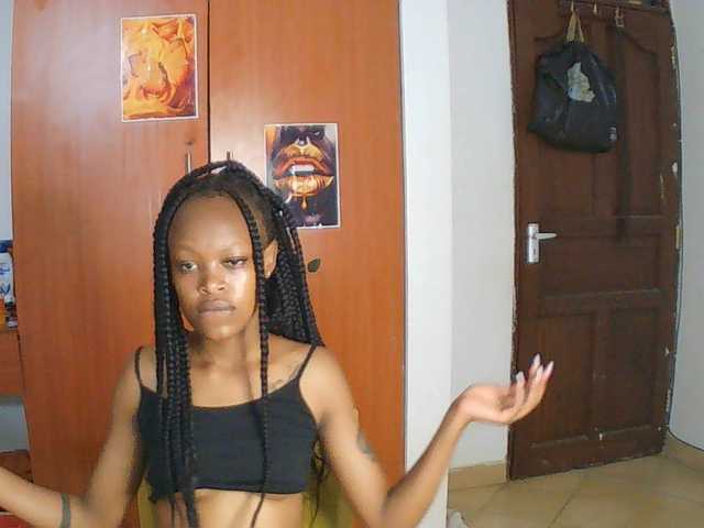 Rosy live cam on BongaCams