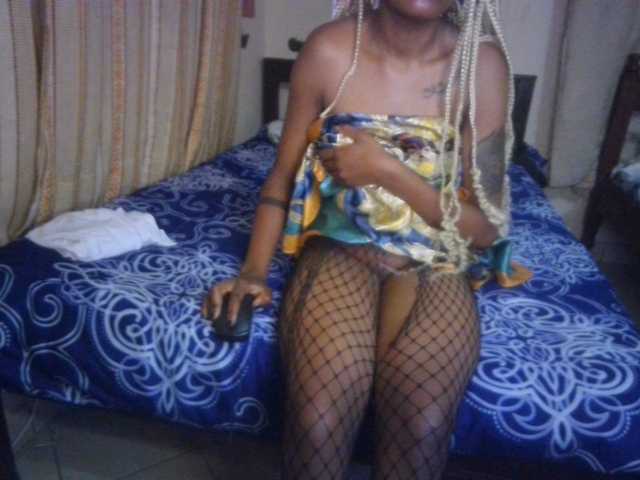Rosy live cam on BongaCams