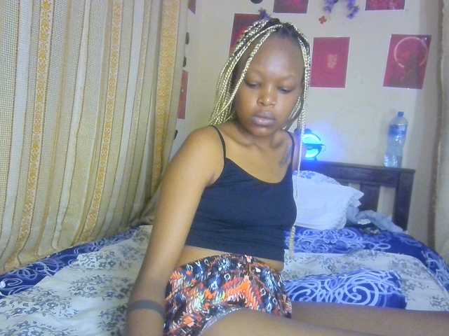 Rosy live cam on BongaCams