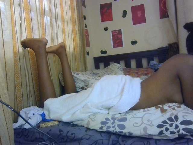 Rosy live cam on BongaCams