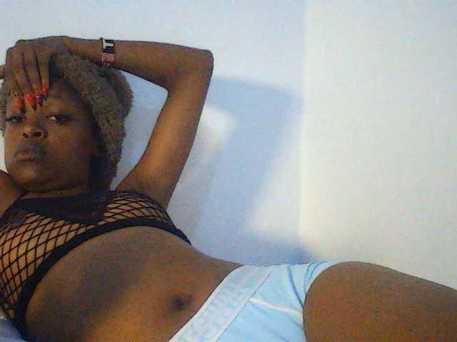 Rosy live cam on BongaCams