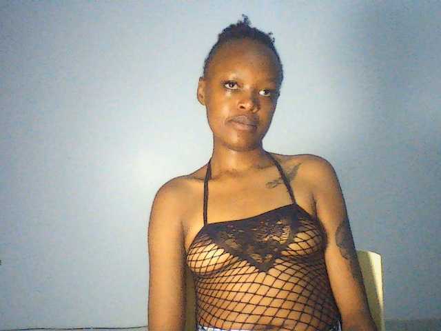Rosy live cam on BongaCams