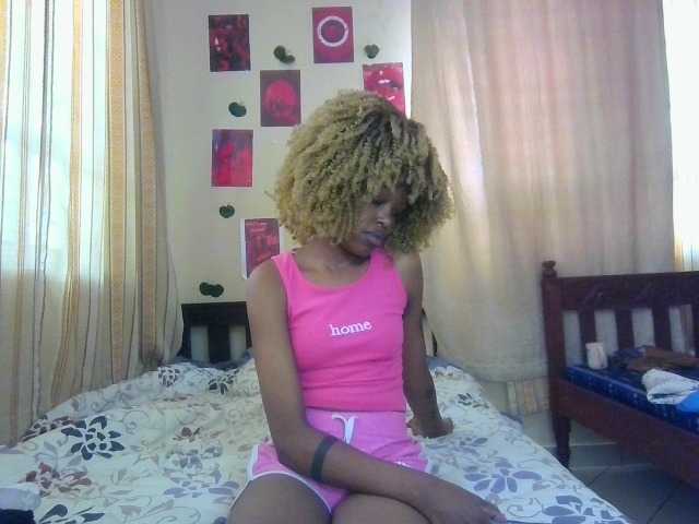 Rosy live webcam show