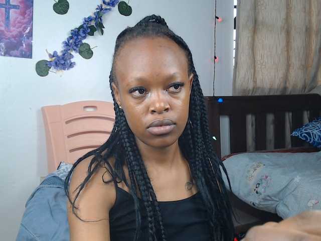 Rosy live cam on BongaCams