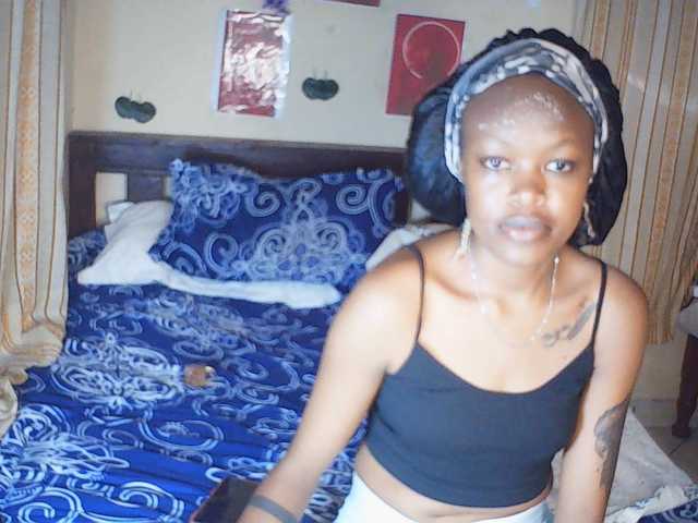 Rosy live cam on BongaCams