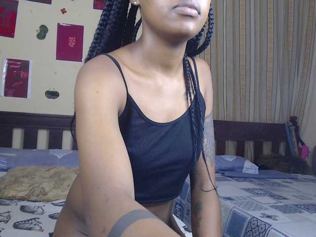 Rosy live cam on BongaCams