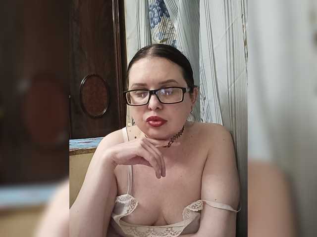 Anna-Gold3 live cam on BongaCams