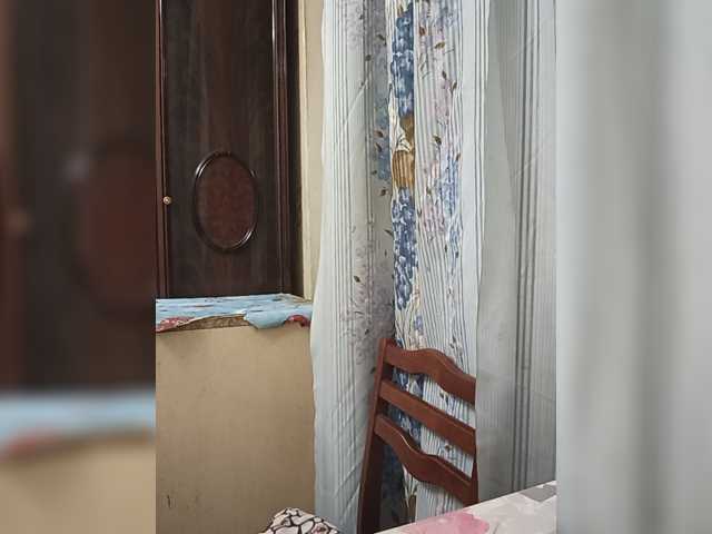 Anna-Gold3 live cam preview