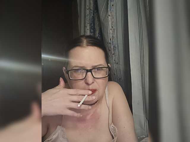Anna-Gold3 live cam on BongaCams