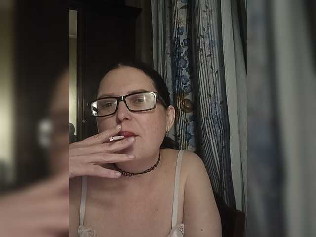 Anna-Gold3 live cam on BongaCams