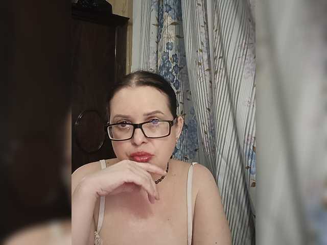 Anna-Gold3 live cam on BongaCams