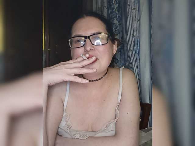 Anna-Gold3 live cam on BongaCams