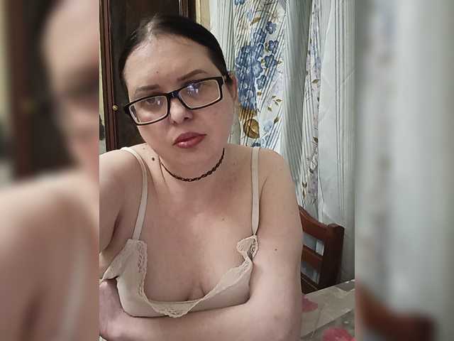 Anna-Gold3 live cam on BongaCams