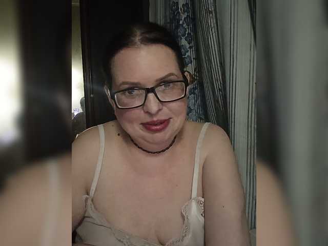 Anna-Gold3 live cam on BongaCams