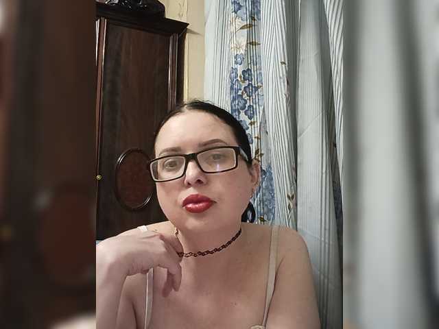 Anna-Gold3 live cam on BongaCams