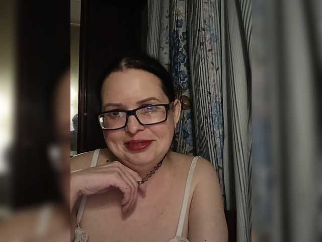 Anna-Gold3 live cam on BongaCams
