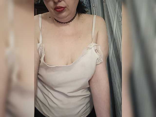 Anna-Gold3 live cam