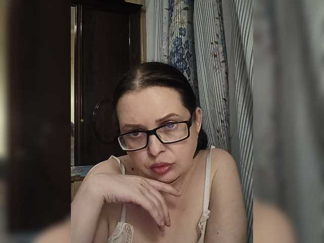 Anna-Gold3 live webcam show