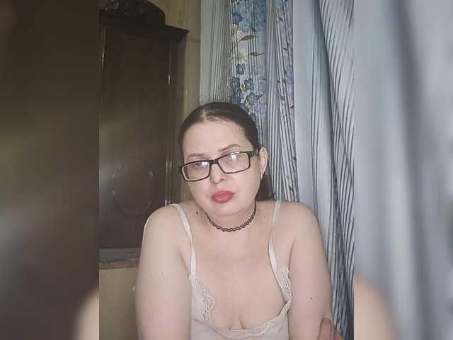Anna-Gold3 live cam on BongaCams