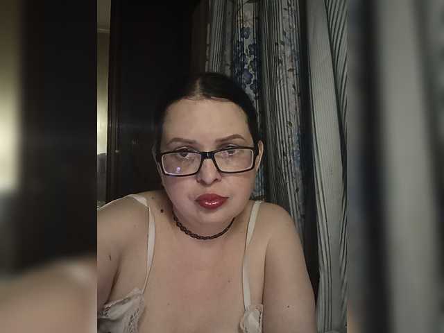 Anna-Gold3 live cam on BongaCams