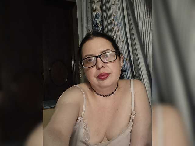 Anna-Gold3 live cam on BongaCams