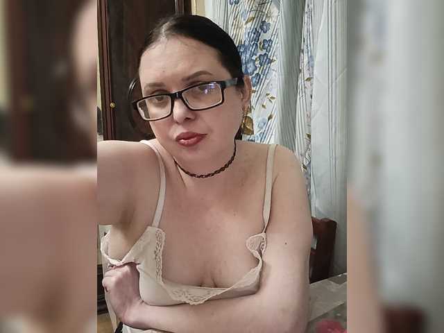 Anna-Gold3 live cam on BongaCams
