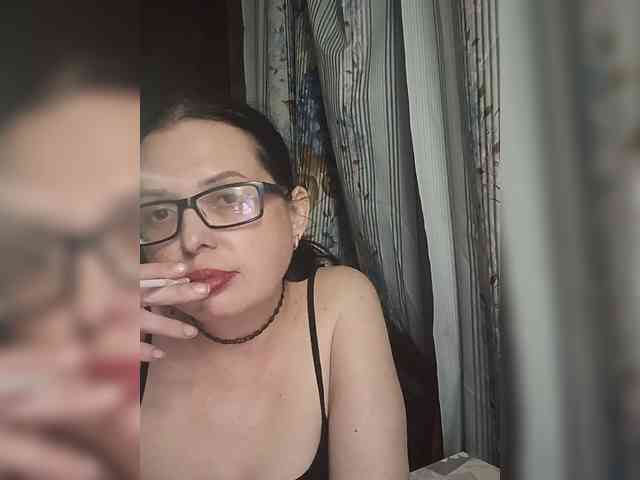 Anna-Gold3 Sex Cam Show