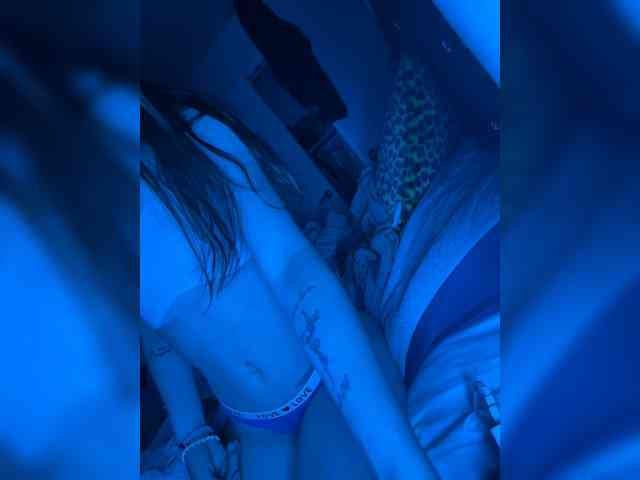 kaywayy044 webcam