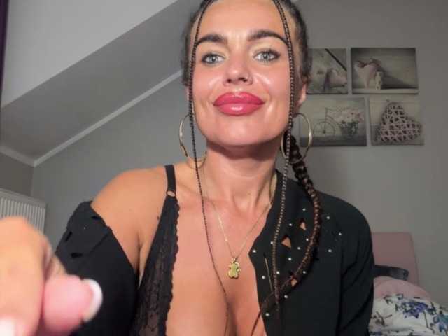 LUSTjenny live cam preview