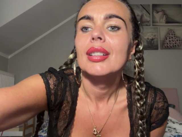 LUSTjenny live cam on BongaCams