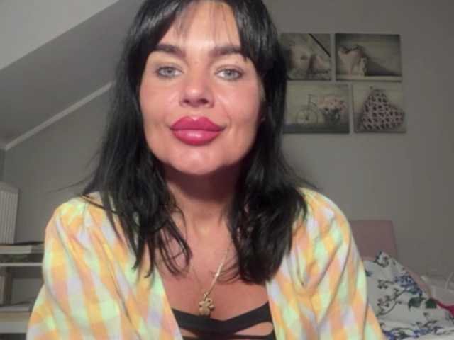 LUSTjenny live cam on BongaCams