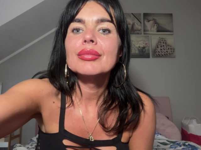 LUSTjenny live cam preview