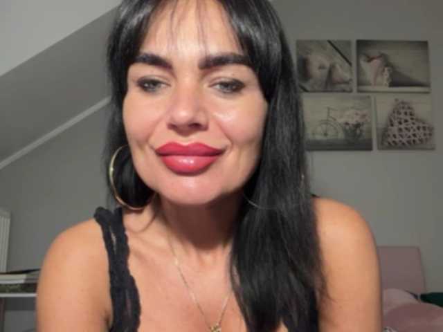 LUSTjenny live cam on BongaCams