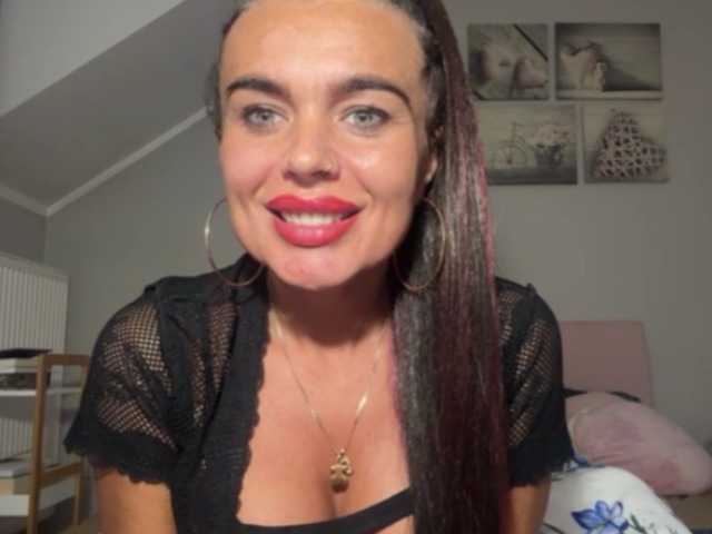 LUSTjenny live cam on BongaCams