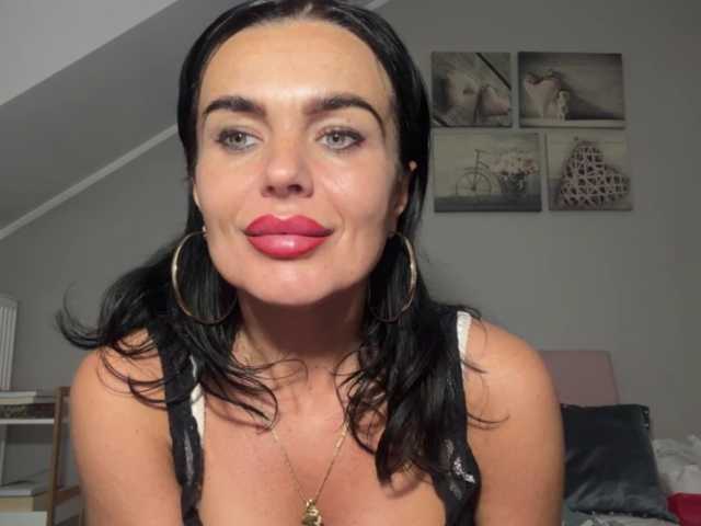 LUSTjenny live cam on BongaCams