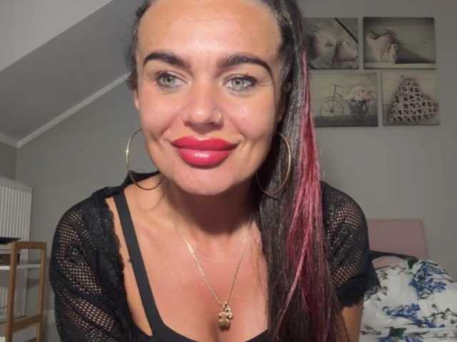 LUSTjenny live cam on BongaCams