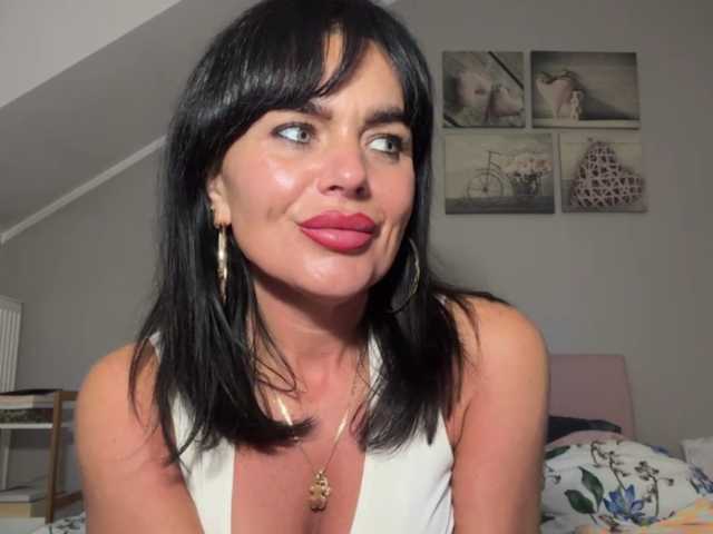 LUSTjenny live cam on BongaCams