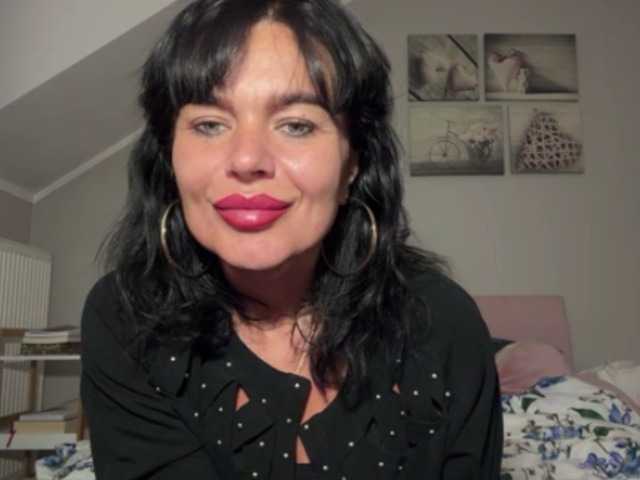 LUSTjenny live cam on BongaCams