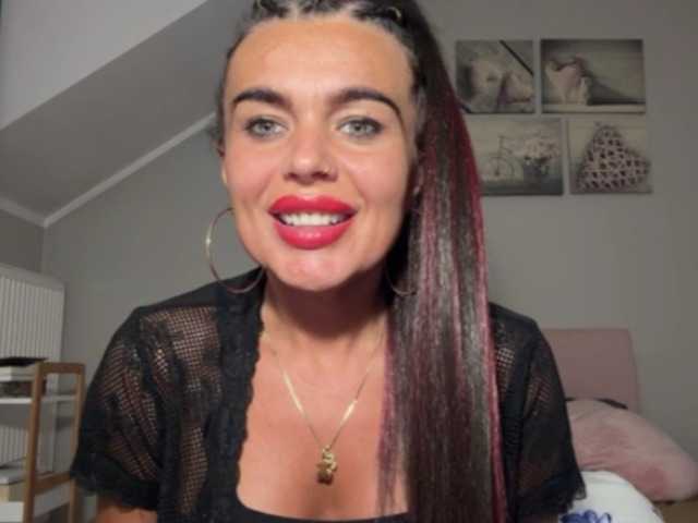 LUSTjenny live cam on BongaCams