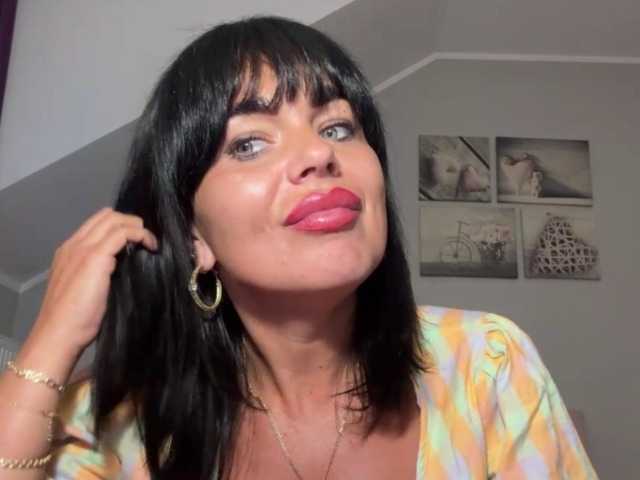 LUSTjenny live cam on BongaCams