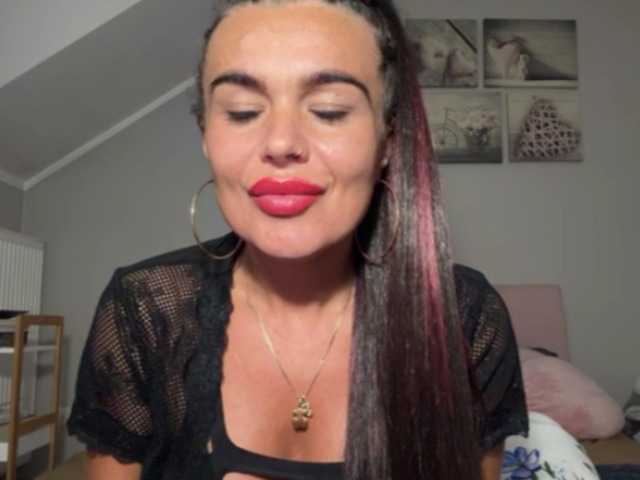 LUSTjenny live cam on BongaCams