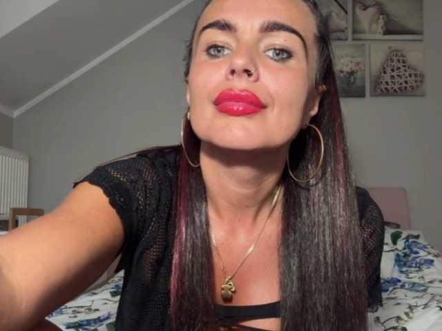 LUSTjenny live cam on BongaCams