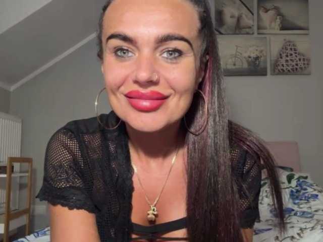 LUSTjenny live cam on BongaCams
