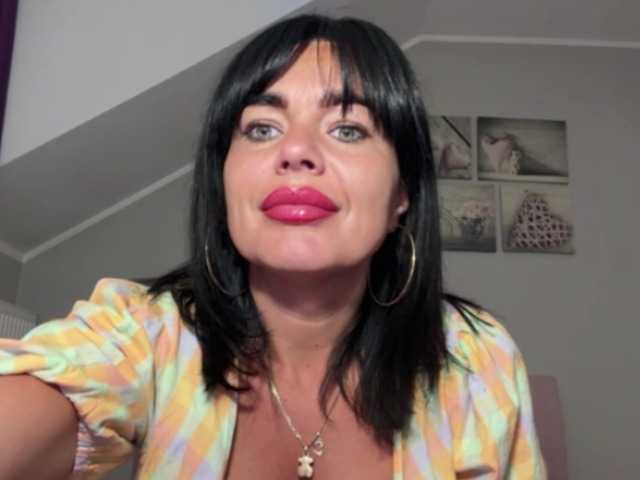 LUSTjenny live cam on BongaCams